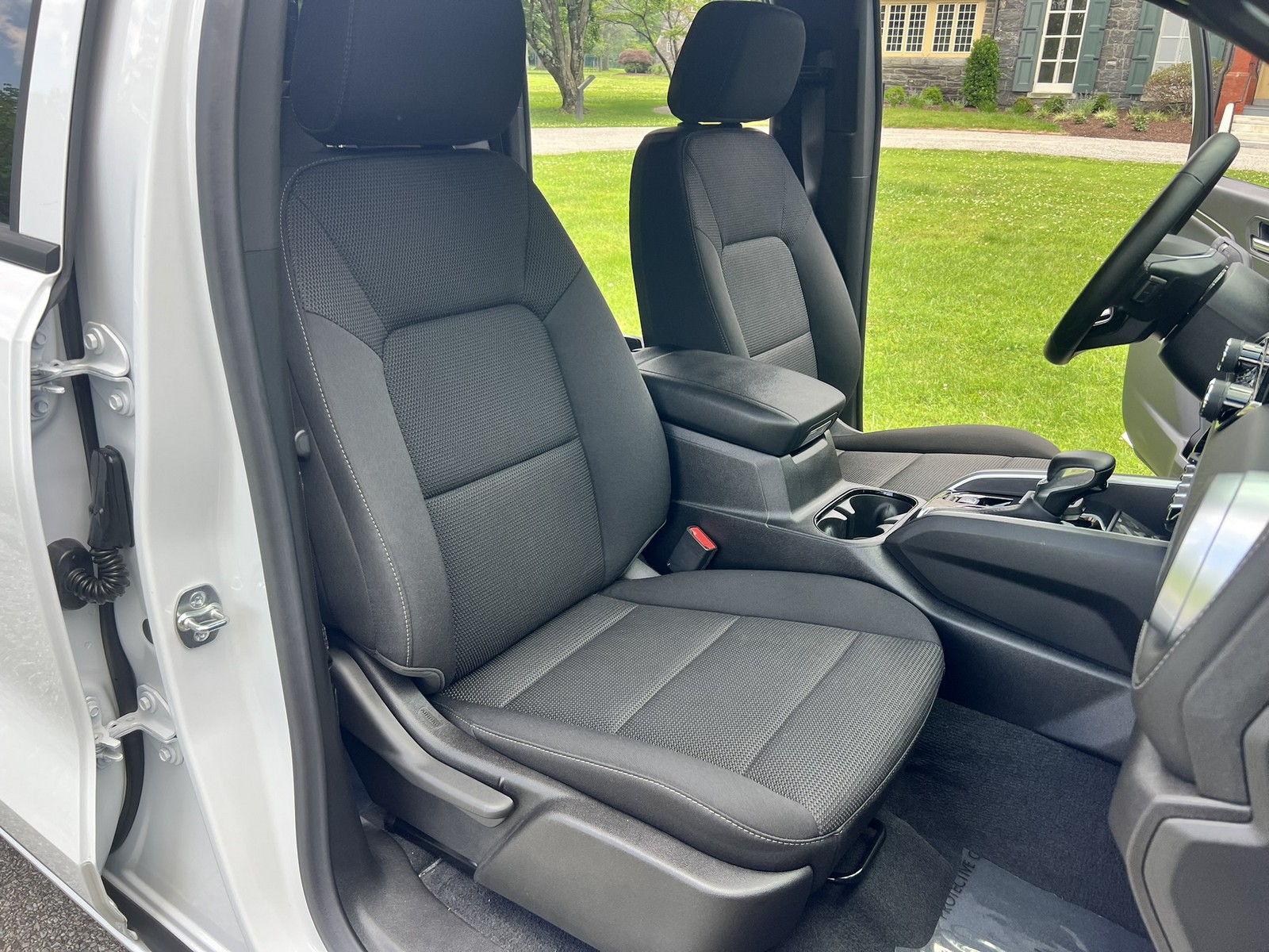 2025 Chevrolet Colorado LT - Photo 193