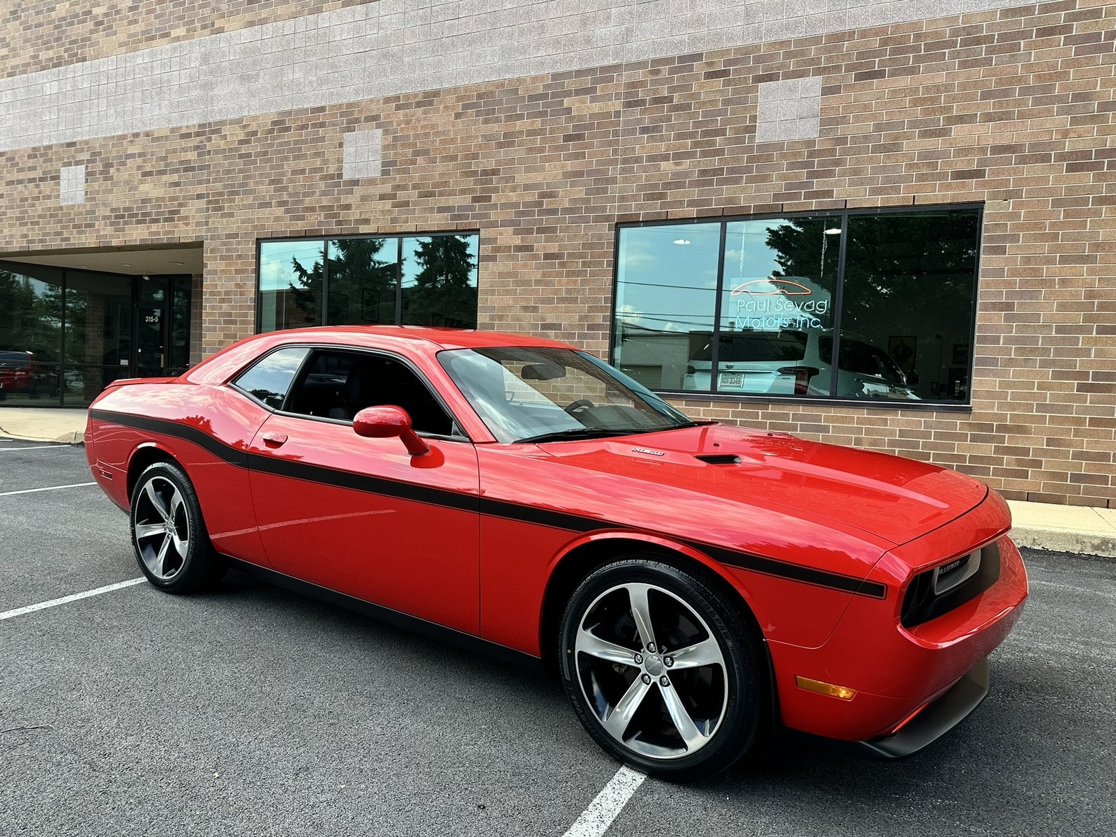 2014 Dodge Challenger R/T - Photo 30