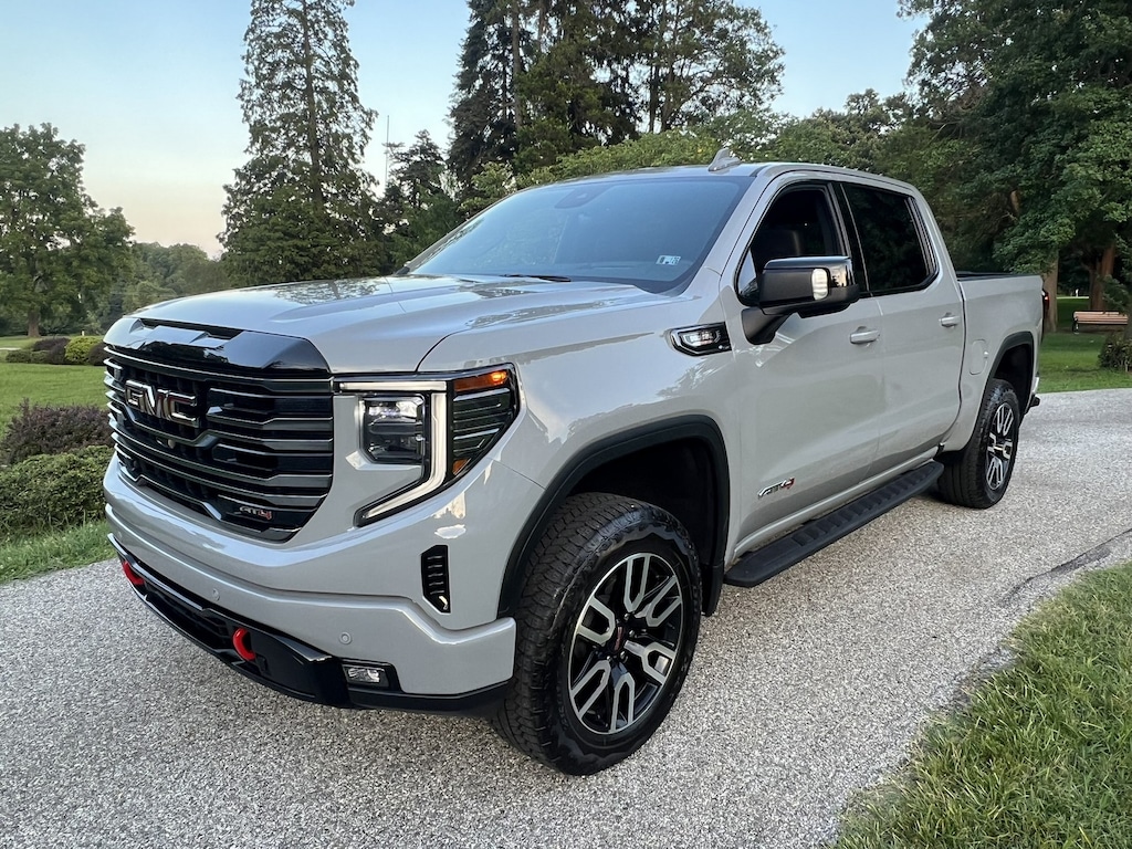 Used 2025 GMC Sierra 1500 AT4 4x4 Crew Cab AT4 Premium & Technology Packages Truck Crew Cab