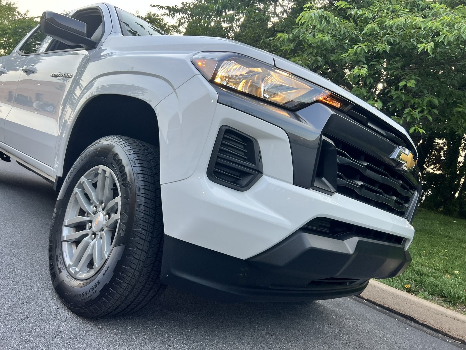 2025 Chevrolet Colorado LT - Photo 73