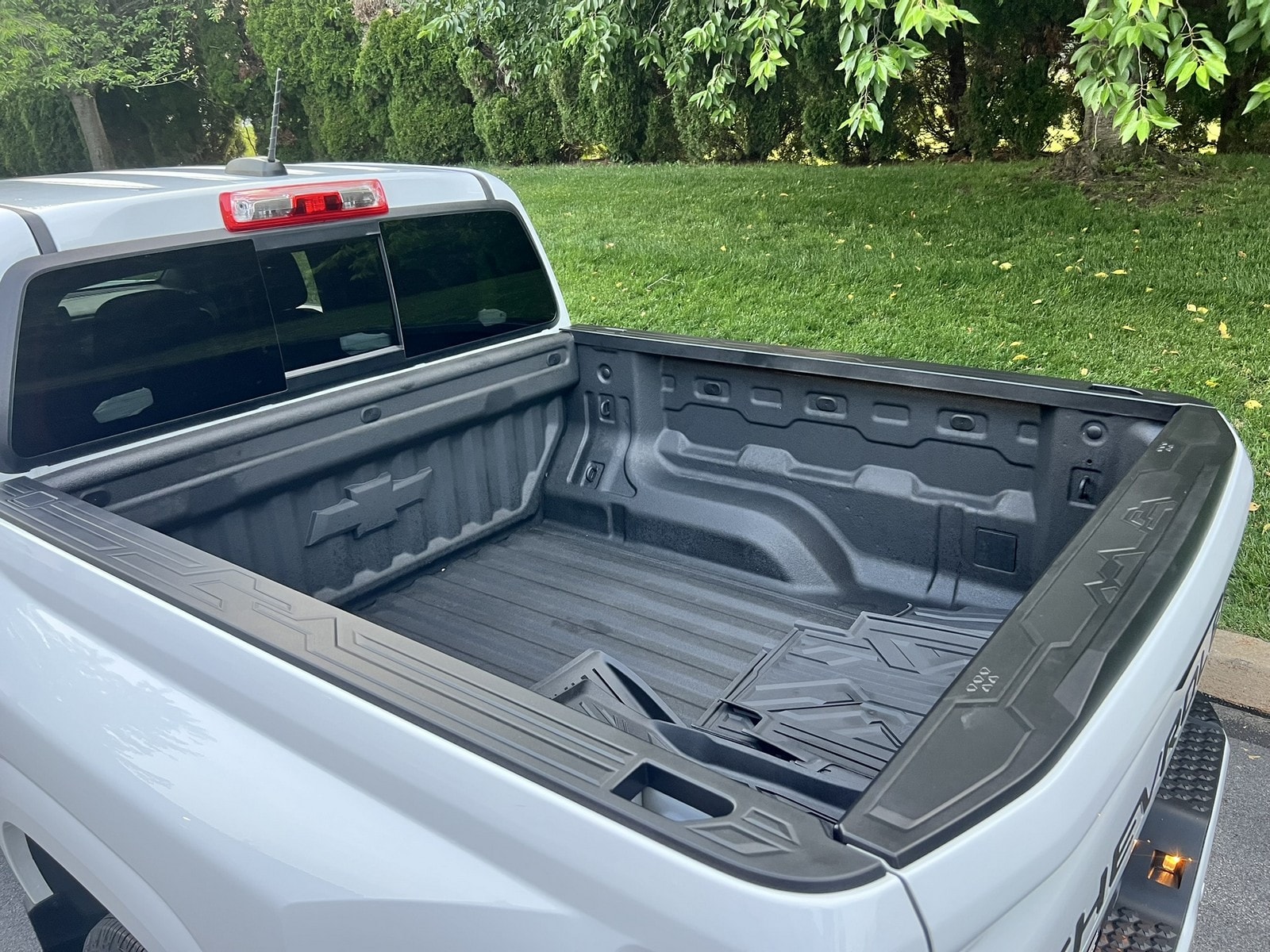2025 Chevrolet Colorado LT - Photo 91