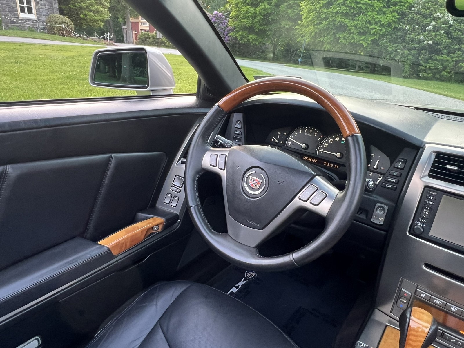 2004 Cadillac XLR Base - Photo 13