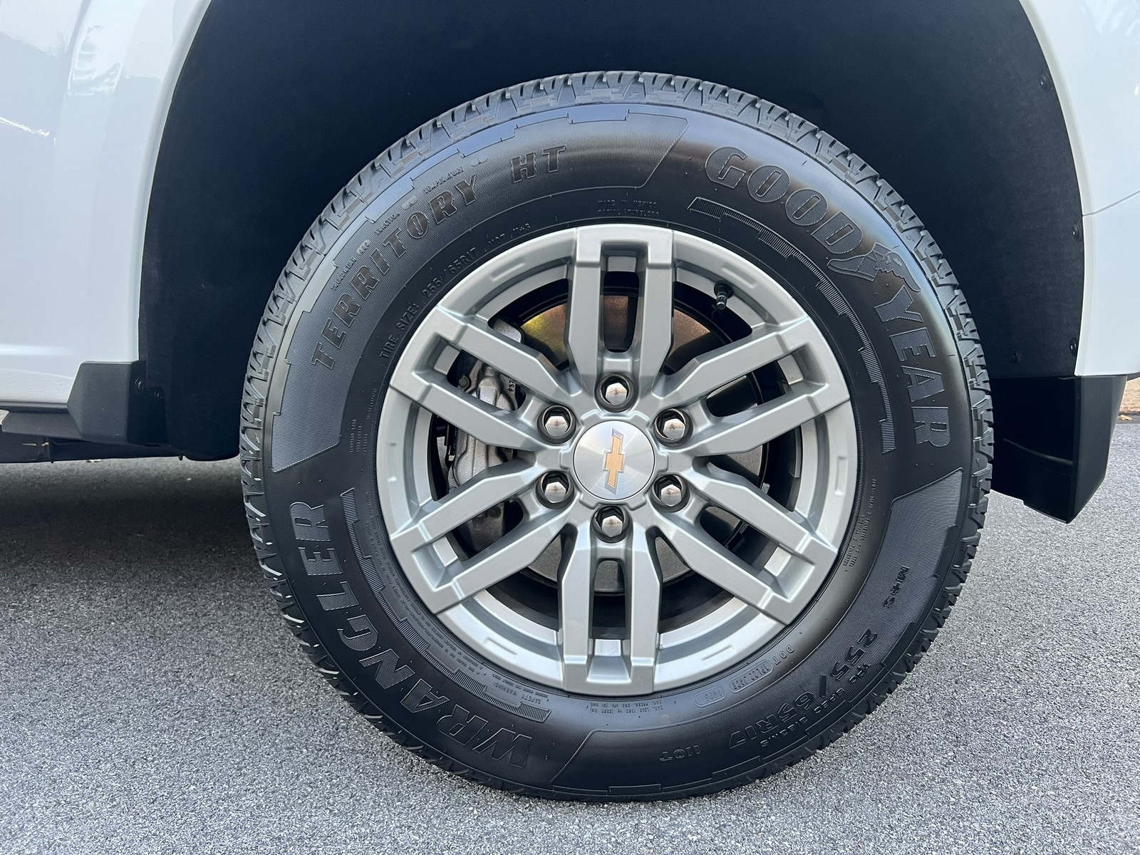 2025 Chevrolet Colorado LT - Photo 104