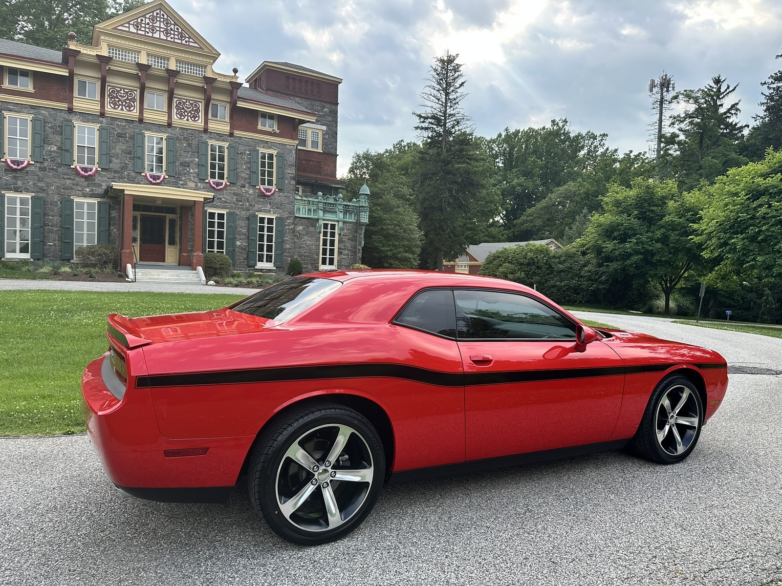 2014 Dodge Challenger R/T - Photo 11