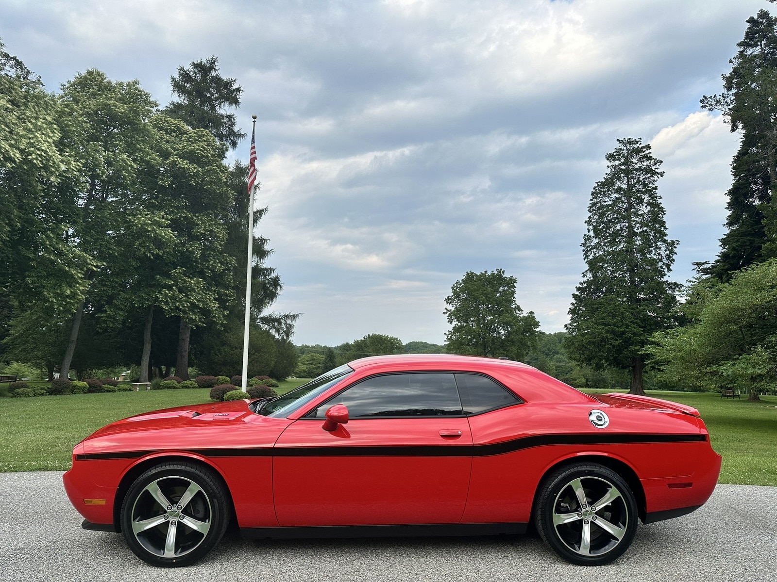 2014 Dodge Challenger R/T - Photo 6