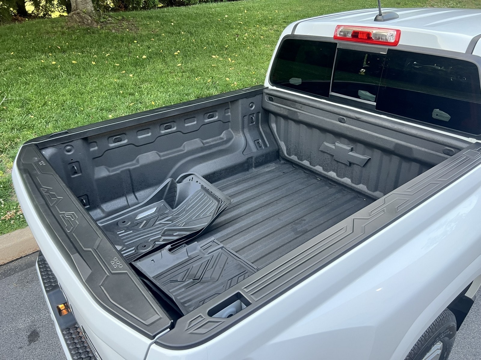 2025 Chevrolet Colorado LT - Photo 60