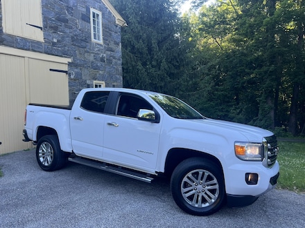 2016 GMC Canyon 4WD SLT Crew Short Box - Nice Truck