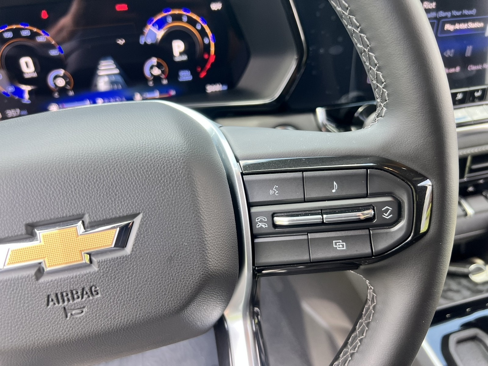 2025 Chevrolet Colorado LT - Photo 243