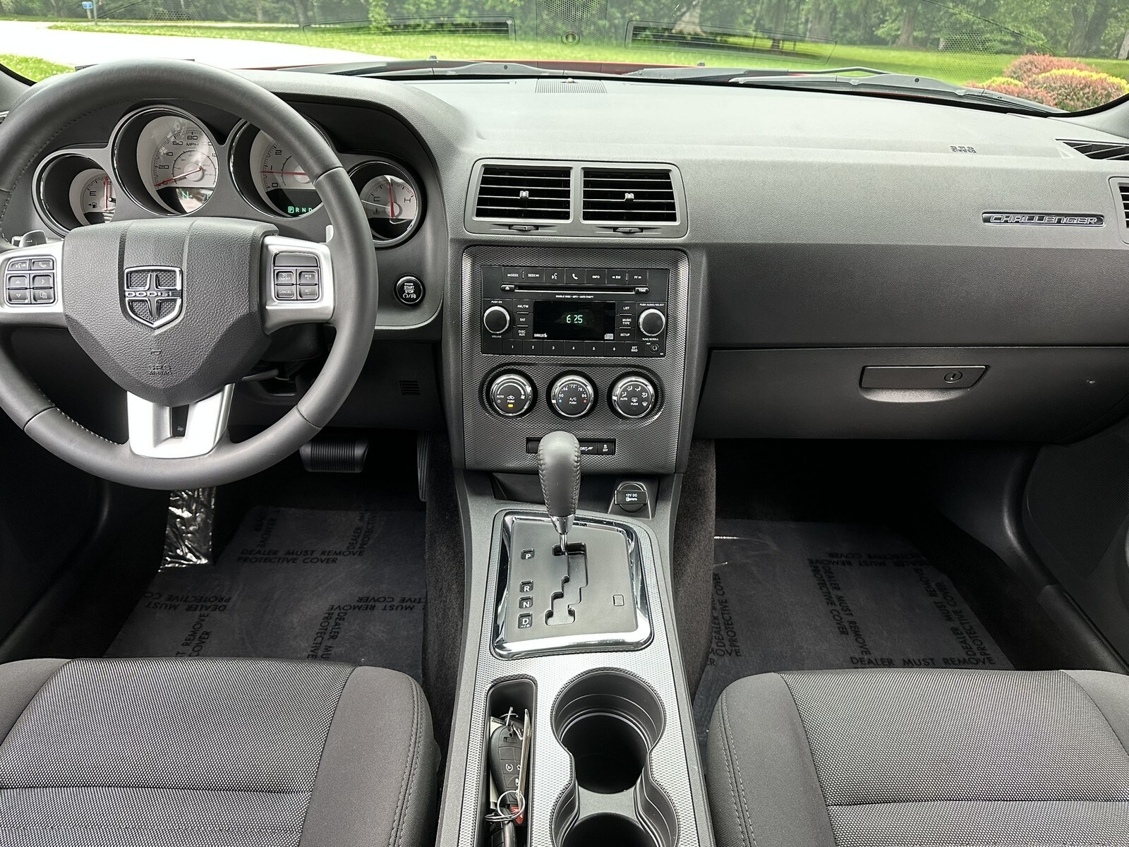 2014 Dodge Challenger R/T - Photo 14
