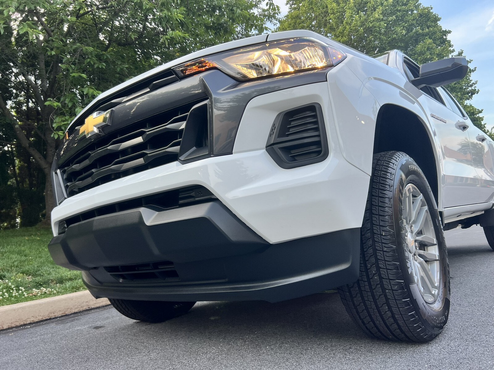 2025 Chevrolet Colorado LT - Photo 76