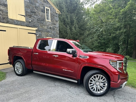 2022 GMC Sierra 1500 Denali 6.2L 4WD Crew Cab Short Bed Denali Reserve & Technology Packages