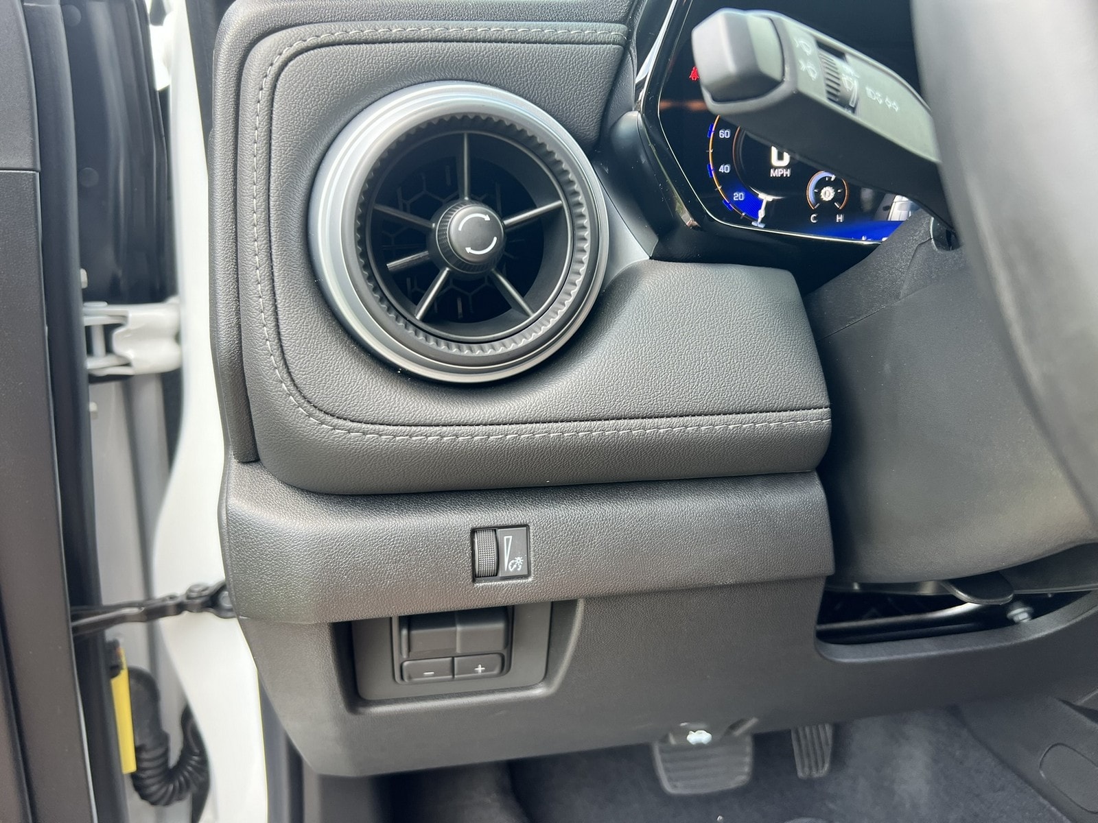 2025 Chevrolet Colorado LT - Photo 237