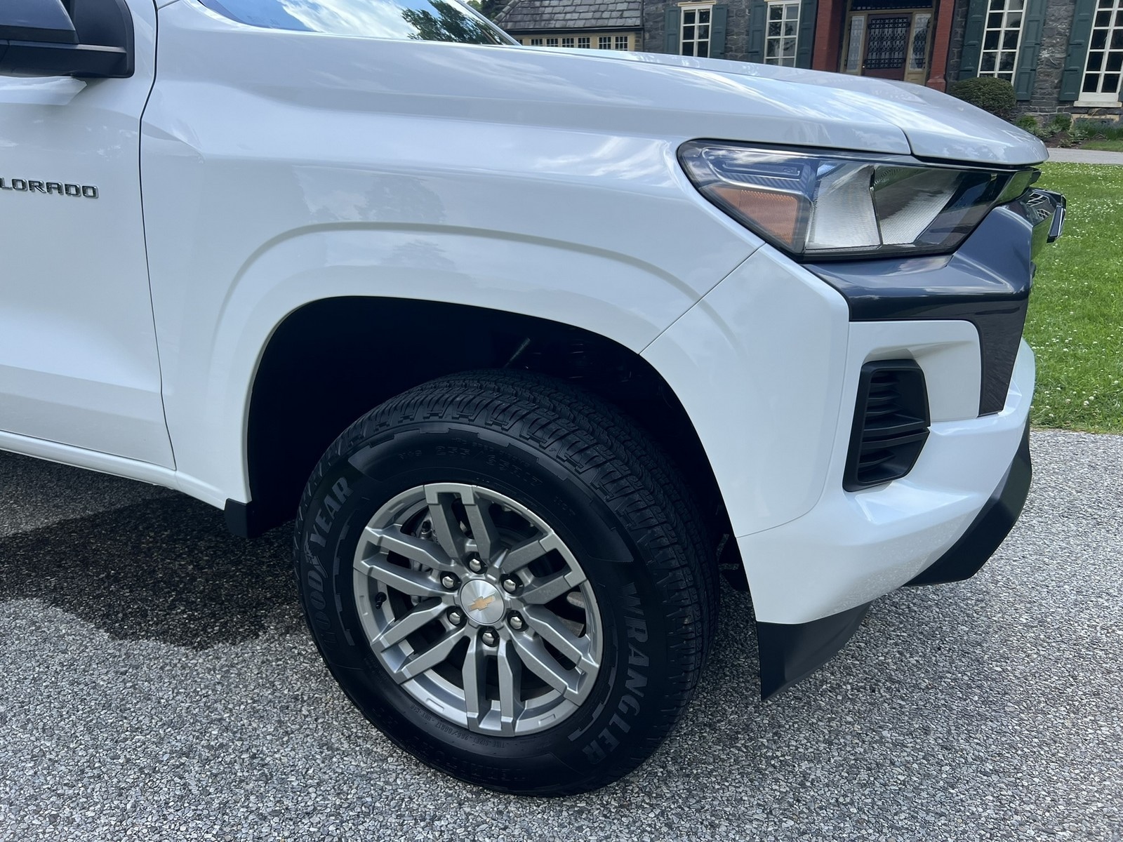 2025 Chevrolet Colorado LT - Photo 147