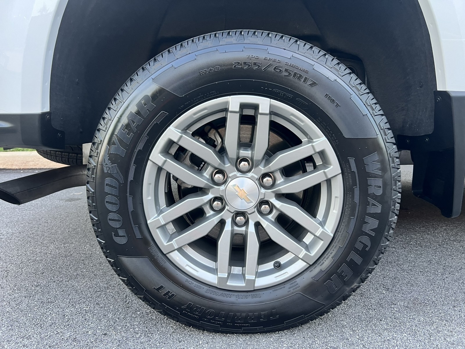 2025 Chevrolet Colorado LT - Photo 103