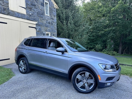 2020 Volkswagen Tiguan 2.0T SEL w/4MOTION Navigation/Pano Roof - Only 19,000 Miles