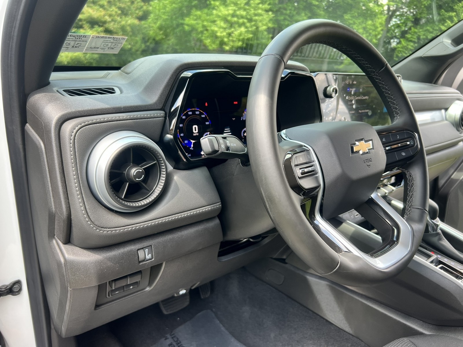 2025 Chevrolet Colorado LT - Photo 235
