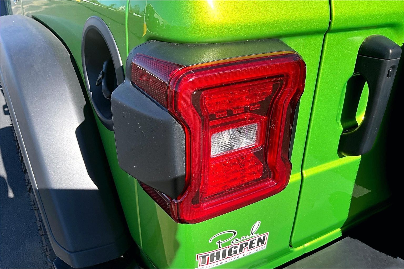 2025 Jeep Wrangler 4-Door Willys - Photo 24