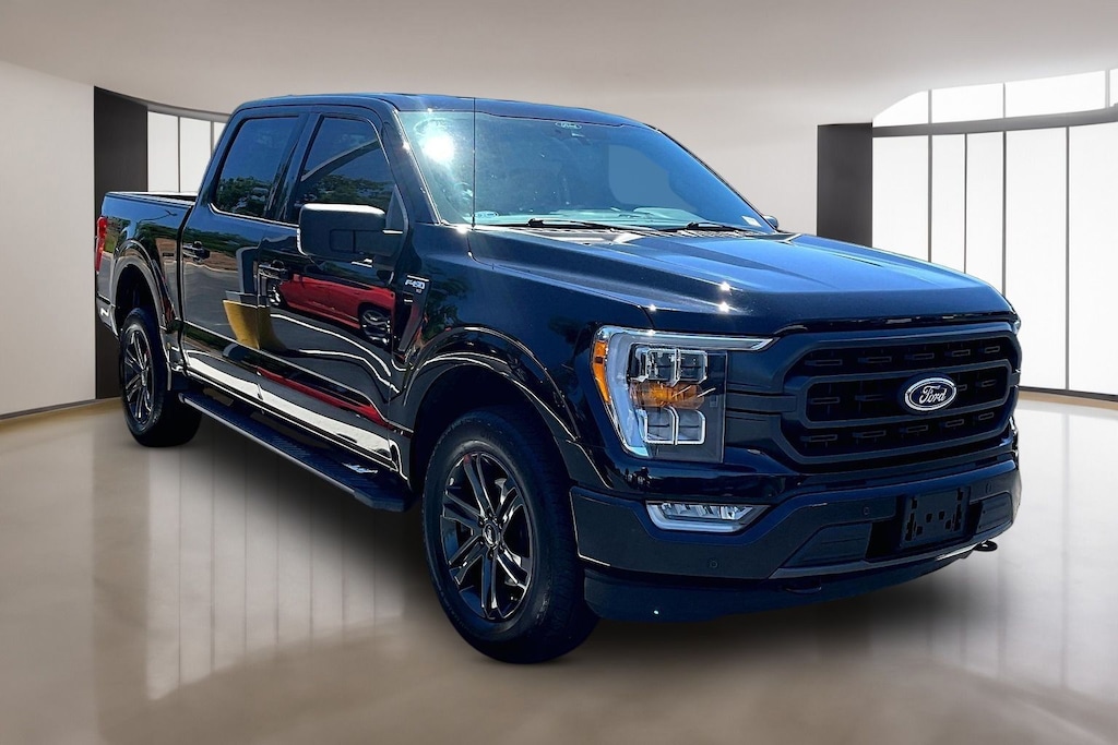 Used 2021 Ford F-150 XLT Truck