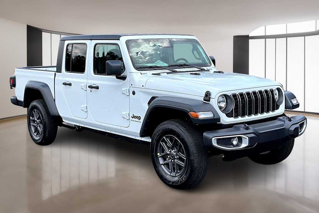 New 2025 Jeep Gladiator Sport Pickup