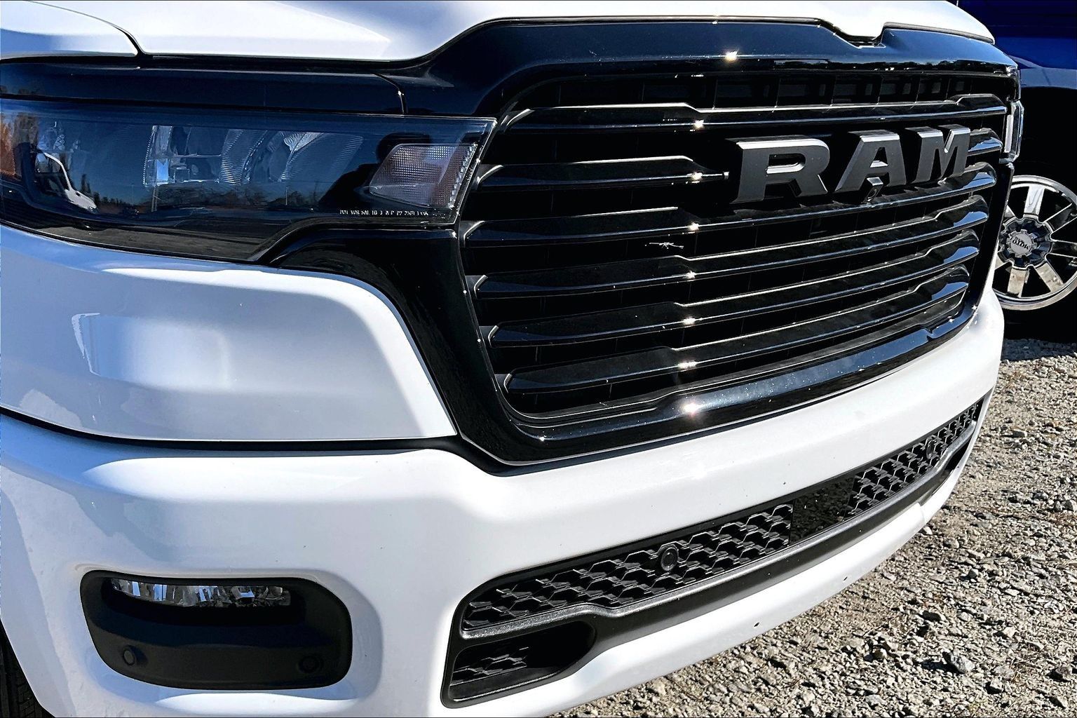 2025 RAM 1500 Laramie - Photo 13