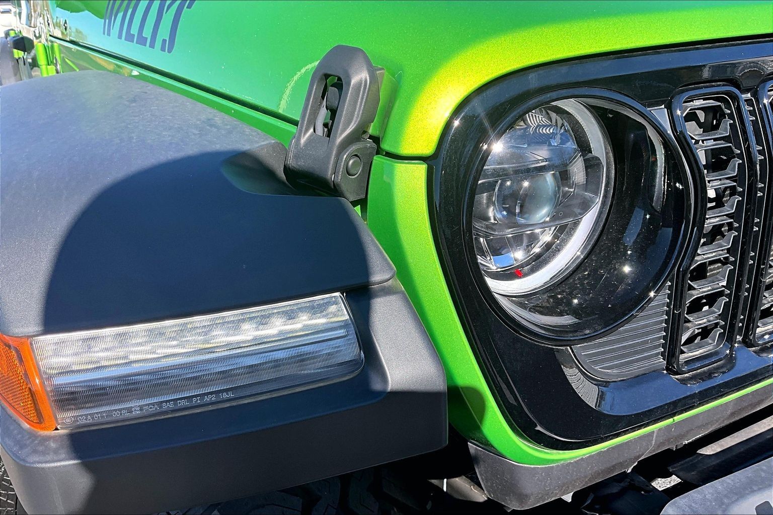 2025 Jeep Wrangler 4-Door Willys - Photo 14