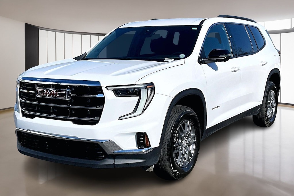 Used 2025 GMC Acadia Elevation SUV