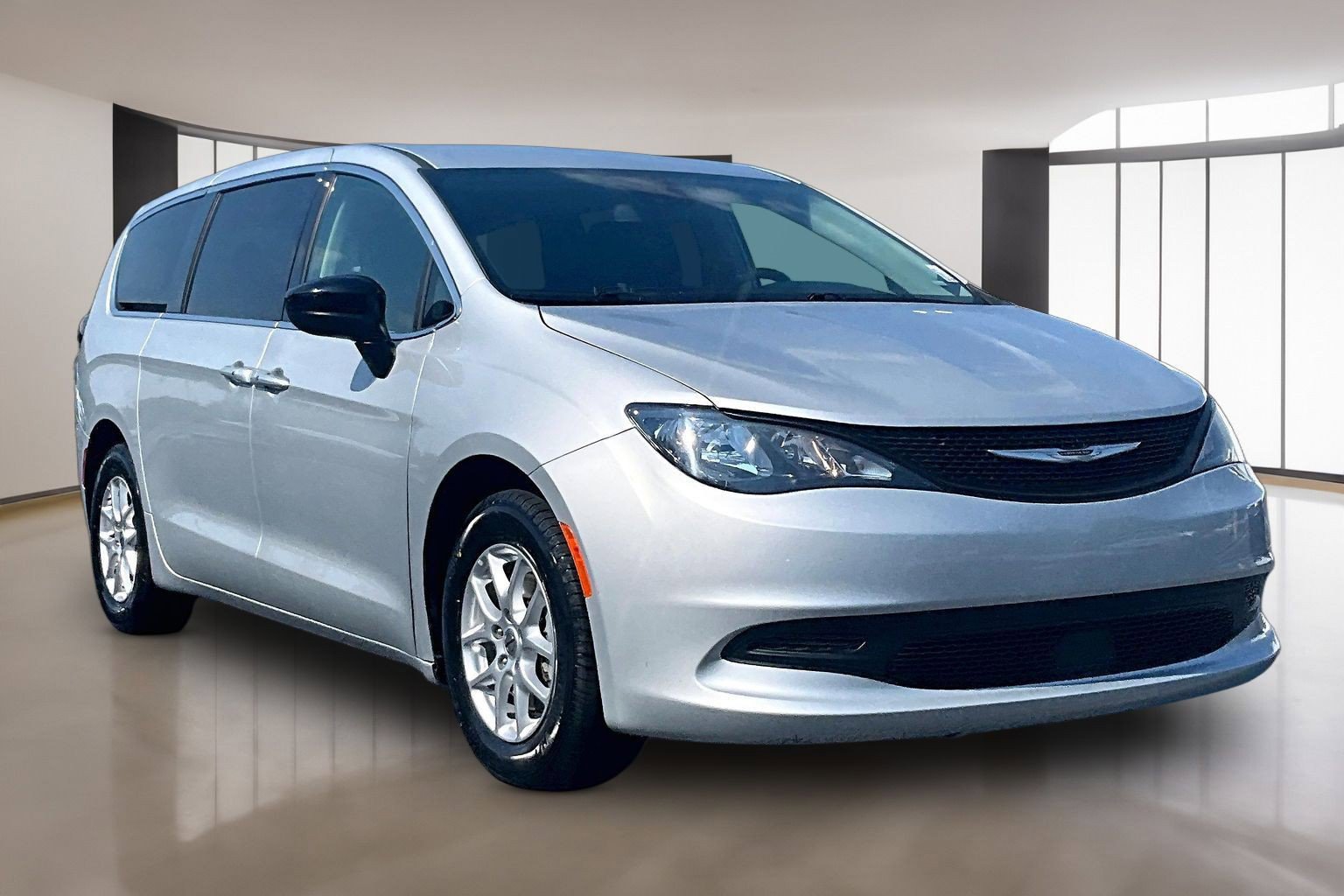 2024 Chrysler Voyager LX