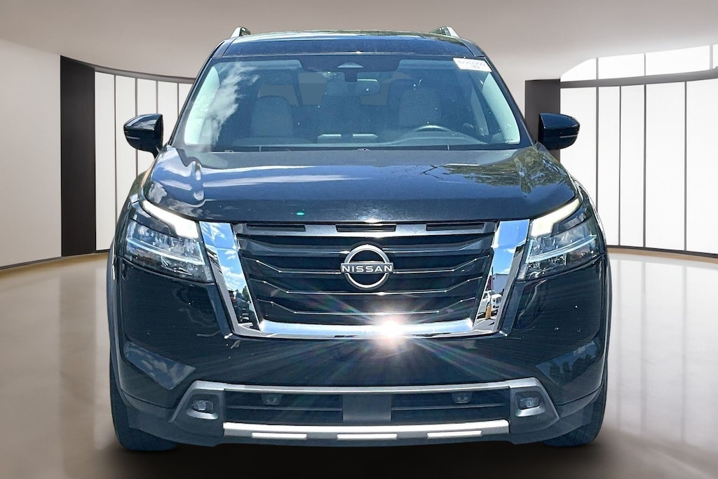 Used 2022 Nissan Pathfinder SL SUV