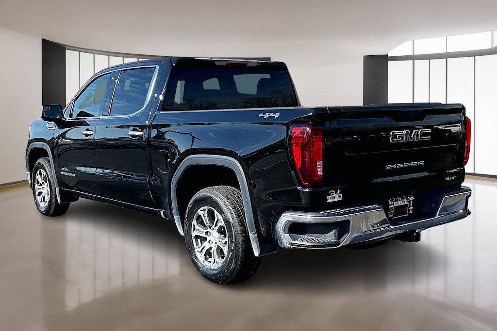 Used 2025 GMC Sierra 1500 SLT Truck