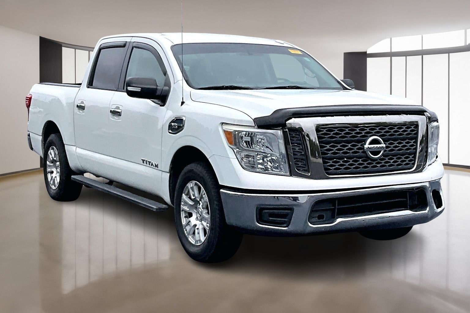 2017 Nissan Titan SV