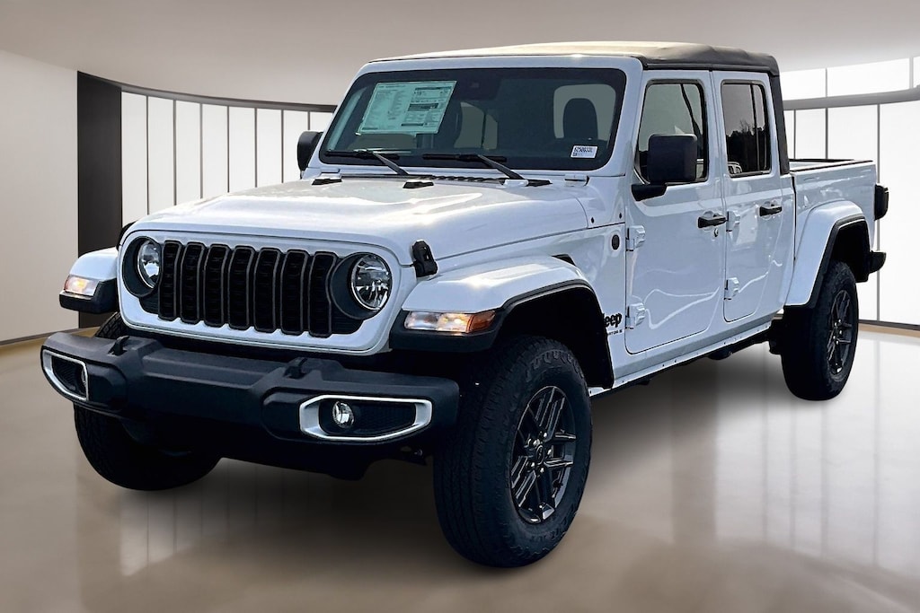New 2025 Jeep Gladiator Sport Pickup