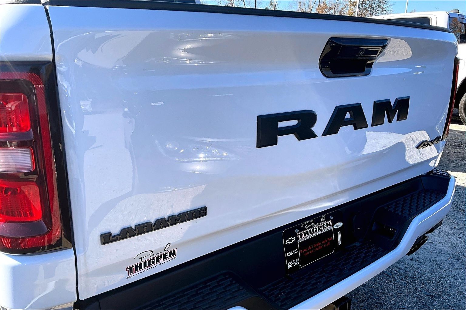 2025 RAM 1500 Laramie - Photo 8