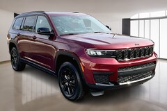 2025 Jeep Grand Cherokee L Laredo Sport Utility