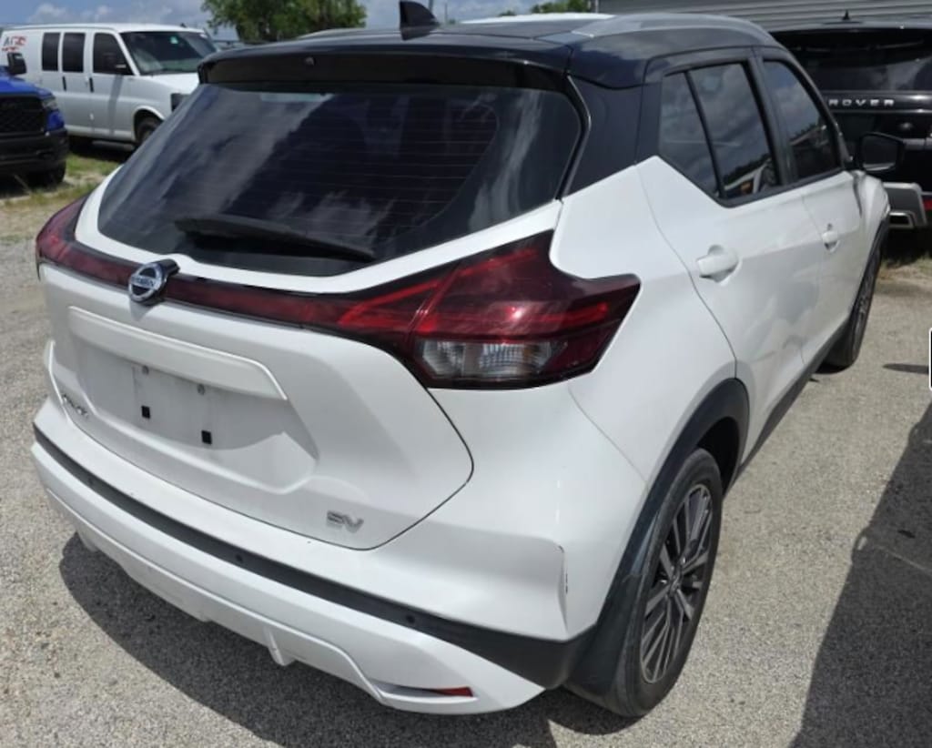Used 2021 Nissan Kicks SV SUV