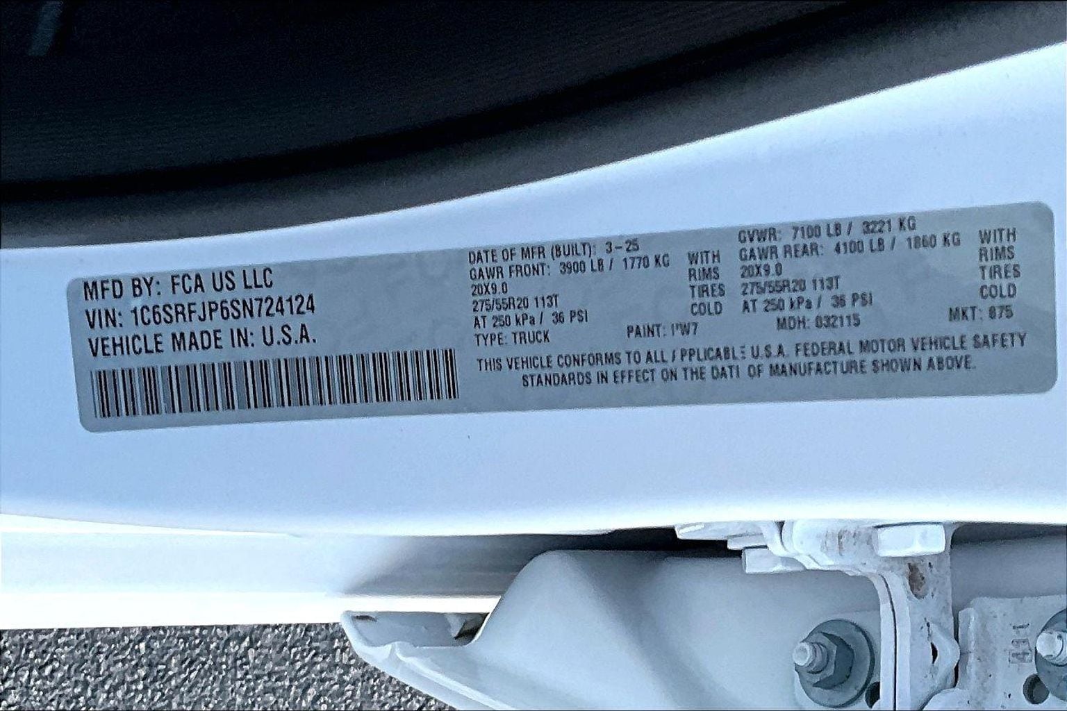 2025 RAM 1500 Laramie - Photo 8