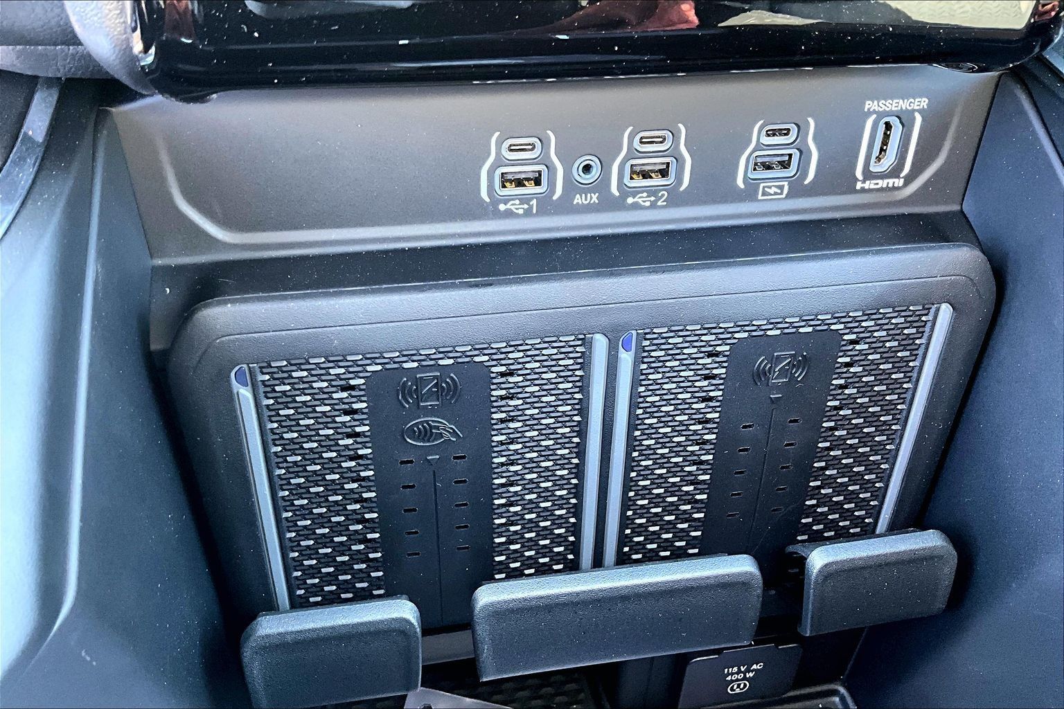 2025 RAM 1500 Laramie - Photo 18
