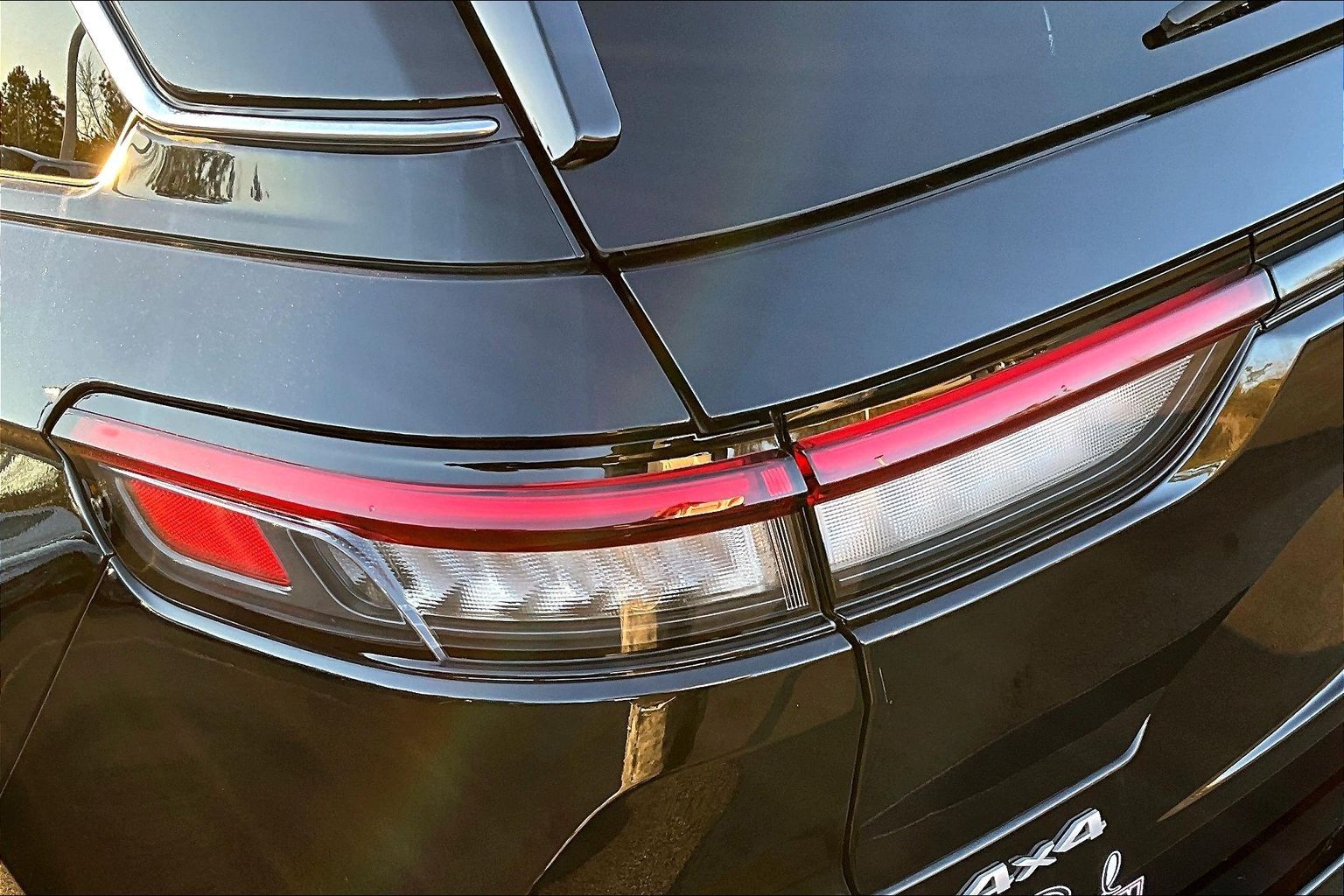 2025 Jeep Grand Cherokee Overland - Photo 25