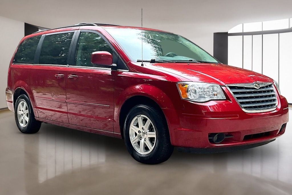 Used 2008 Chrysler Town & Country Touring Minivan/Van