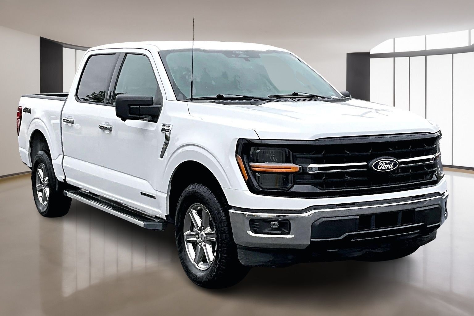 2024 Ford F-150 XLT's photo