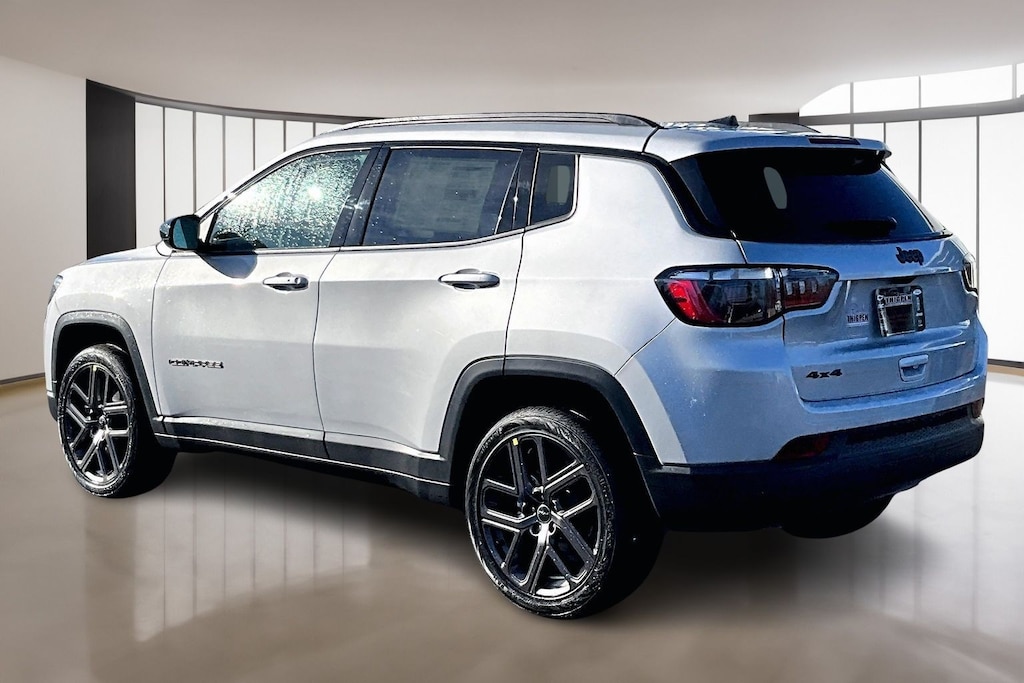 New 2026 Jeep Compass Latitude Sport Utility
