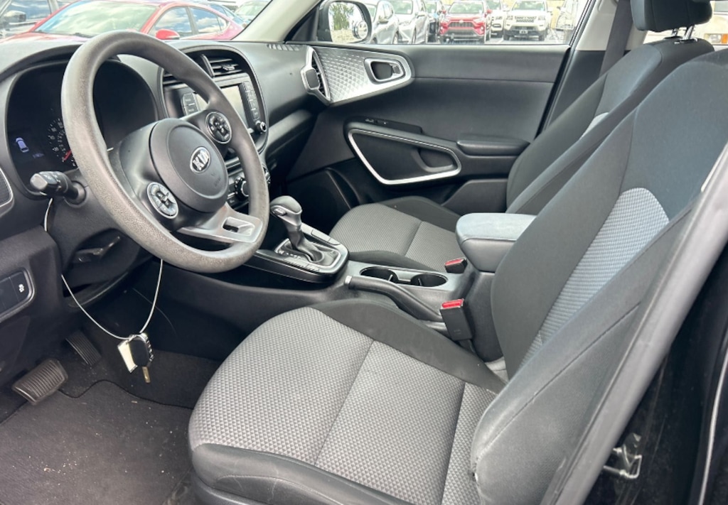 Used 2020 Kia Soul LX Hatchback