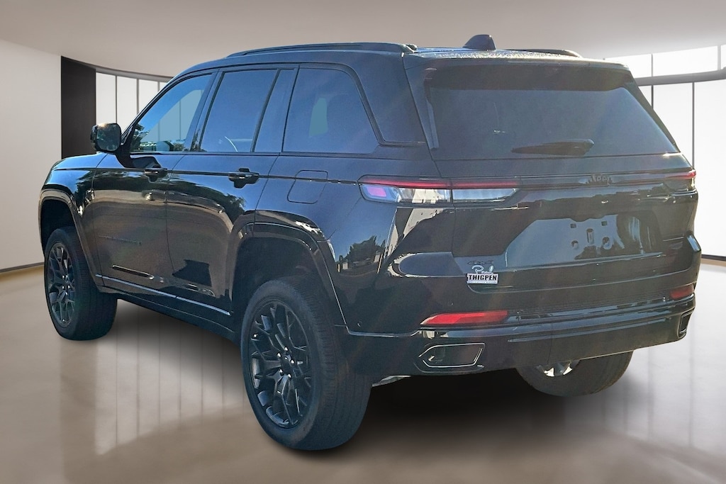 New 2025 Jeep Grand Cherokee Summit Sport Utility