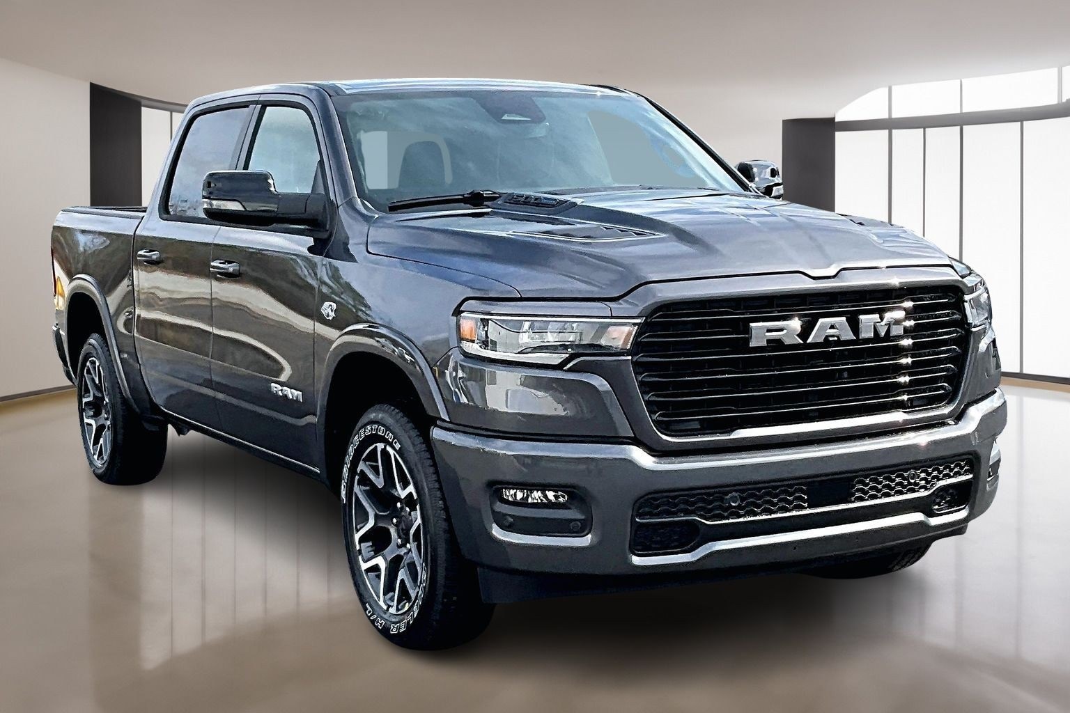 2026 RAM Ram 1500 Pickup Laramie's photo