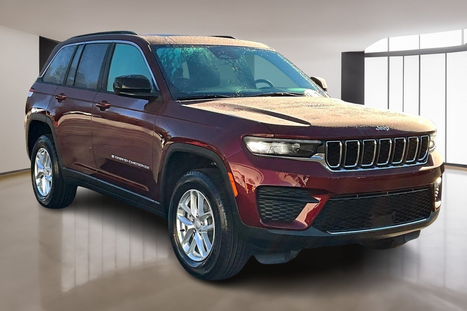2025 Jeep Grand Cherokee Laredo's photo
