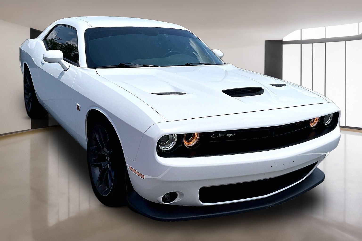 2023 Dodge Challenger R/T Scat Pack's photo