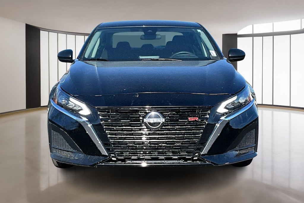 Used 2025 Nissan Altima 2.5 SV Sedan