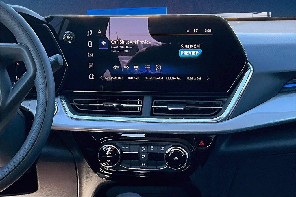 2026 Chevrolet Trax LT - Photo 8