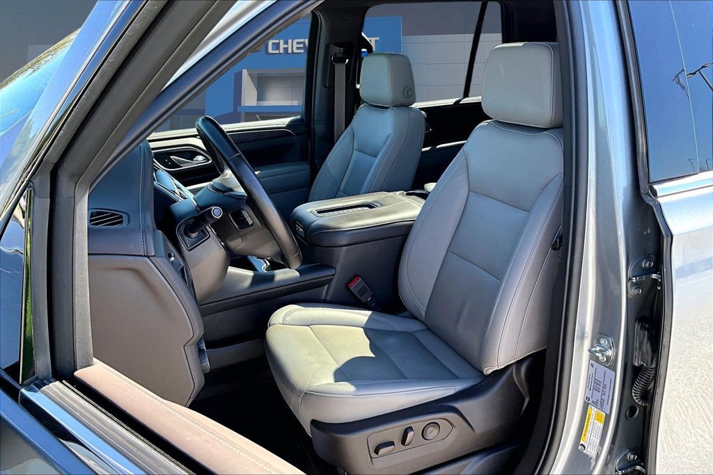 2026 Chevrolet Suburban Premier - Photo 24