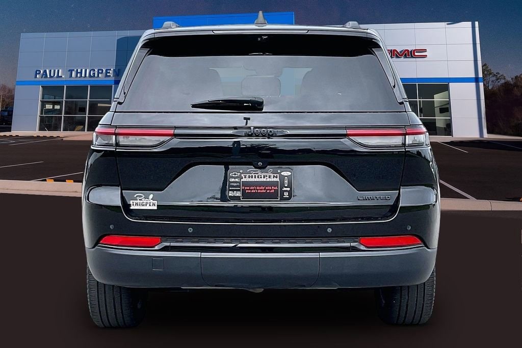 Used 2023 Jeep Grand Cherokee Limited SUV