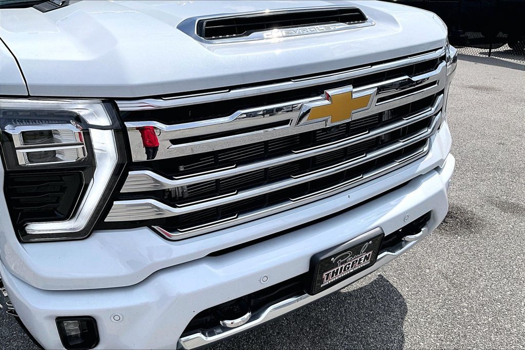 2026 Chevrolet Silverado 3500 HD High Country - Photo 16